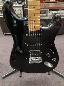 Fender Stratocaster ST-456 HSS MIJ rare “E” serial