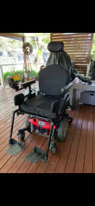 Quantum power wheelchair