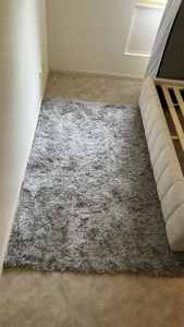 Grey Rug selling due to moving 