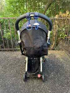 Babysing Foldable Stroller(Used) - Similar to YOYO style stroller