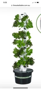 Hydroponic salad Tower