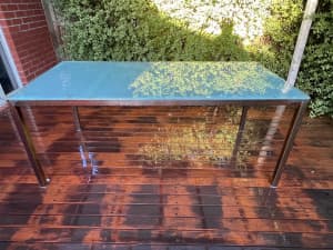 Frosted Glass Table - 6 chairs fit