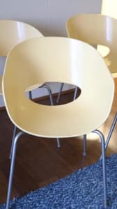 Sintesi Large Orbit Italian Chair