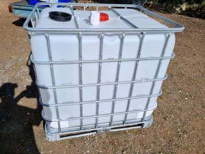 IBC tank
for water or wicking beds or what ever