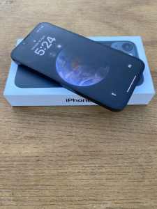 iPhone 11 128GB in good condition