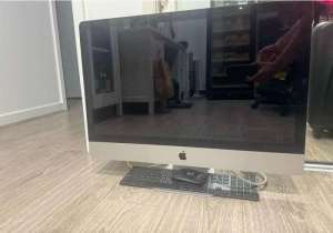 Apple iMac 27 i7 (2011) plus extras 