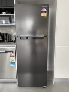 Samsung fridge 305L