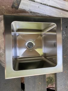Stainless steel sink 300 x 300 x 250