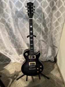 Les Paul-Style Electric Guitar in Trans-Black Finish