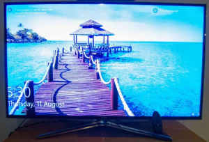 High End SAMSUNG 48inch SMART TV with HDMI USB Remote