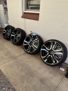 24” rims and tyres