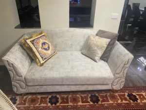 stylish modern sofas