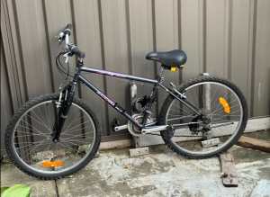 scorpio bicycle, shimano gear, mountain bike , free local delivery