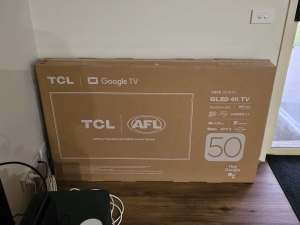 TCL QLED 50 inch smart tv