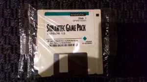 Vintage 1991 Symantec Game Pack Version 1.0 for Windows 3.5 