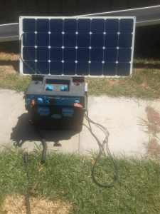 portable battery box & battery with solar panels 