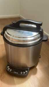 ELECTRIC PRESSURE COOKER 6-IN-1 PROGRAMMABLE