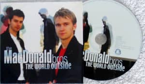 Pop Rock - THE MACDONALD BROS The World Outside  CD (Plastic Sleeve)