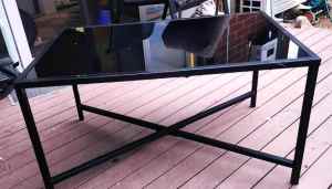 black tempered glass top Coffee table 