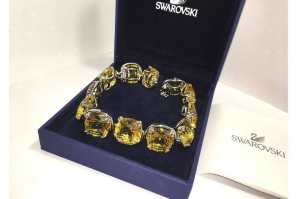 SALE Swarovski Harmonia cushion-cut Yellow crystals Rhodium Bracelet