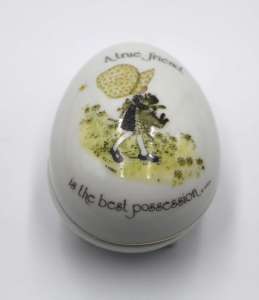 HOLLY HOBBIE SMALL FOOTED EGG- SHAPED TRINKET DISH WITH LID