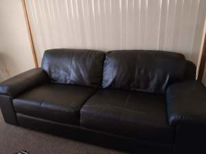 Free 3 seater leather look lounge