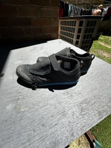 Shimano AM9 SPD Shoe Black size 45. Great condition