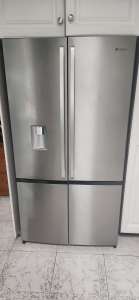 Westinghouse 600L french door fridge