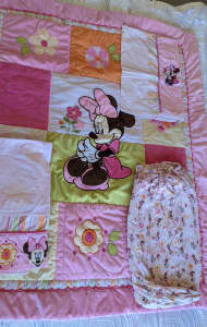 Minnie mouse cot set