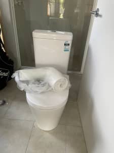 Never Used P trap back to wall toilet -WaterMark AS1172