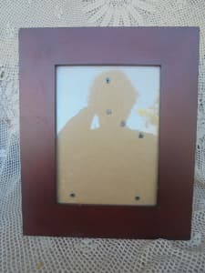 TIMBER RECTANGLE PHOTO/PICTURE FRAME 29CM, 24CM