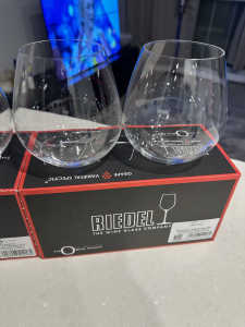 *SET OF 4 RIEDEL STEMLESS WINE GLASSES*