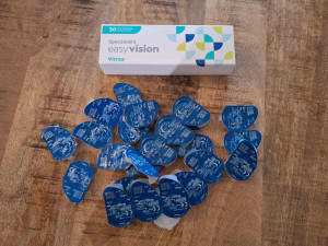 Specsavers Vitrea daily contact lenses -5.50