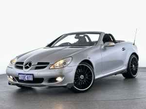 2006 Mercedes-Benz SLK-Class R171 MY06 SLK350 Silver, Chrome 7 Speed Automatic Roadster