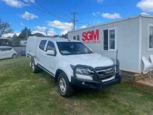 Holden Colorado 2017 LS 4x4 AUTOMATIC Dual cab with Service Body - Located at ARMIDALE in the NSW N