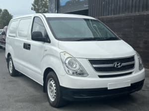 2013 Hyundai iLOAD TQ2-V MY13 White 6 Speed Manual Van