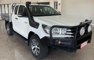 2016 Toyota Hilux GUN125R Workmate Extra Cab White 6 Speed Manual Cab Chassis