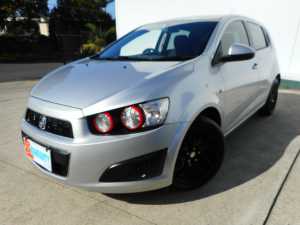 2015 Holden Barina TM MY15 CD Silver 6 Speed Automatic Hatchback
