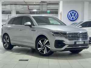 2022 Volkswagen Touareg CR MY22 210TDI Tiptronic 4MOTION R-Line Silver 8 Speed Sports Automatic