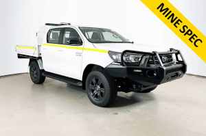 2023 Toyota Hilux GUN126R SR (4x4) White 6 Speed Automatic Double Cab Chassis