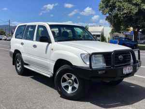 2002 Toyota Landcruiser HZJ105R Standard White 5 Speed Manual Wagon Bungalow Cairns City Preview