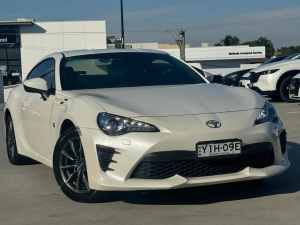 2017 Toyota 86 ZN6 GT White 6 Speed Sports Automatic Coupe