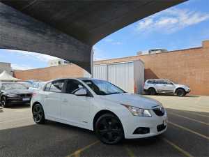 2012 Holden Cruze JH Series II MY12 CD White 6 Speed Sports Automatic Hatchback
