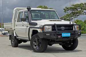 2020 Toyota Landcruiser VDJ79R Workmate Double Cab White 5 Speed Manual Cab Chassis