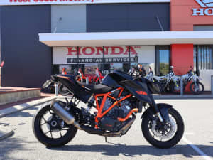 1290 SUPER DUKE R - Extremely Clean