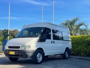 2004 Ford Transit MID (MWB) Manual - Perfect for tradies, deliveries or camper