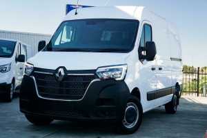 2023 Renault Master X62 Phase 2 MY23 Pro Mid Roof MWB AMT 110kW White 6 Speed