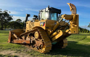 2017 Caterpillar D8R Bulldozer / CAT D8 Dozer