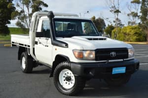 2017 Toyota Landcruiser VDJ79R Workmate White 5 Speed Manual Cab Chassis