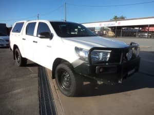 2017 Toyota Hilux GUN125R Workmate (4x4) White 6 Speed Automatic Dual Cab Utility Wagga Wagga Wagga Wagga City Preview